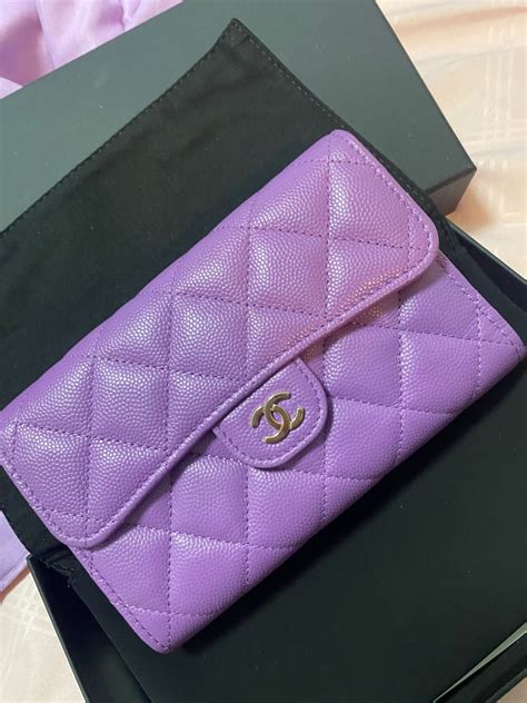 chanel classic medium wallet